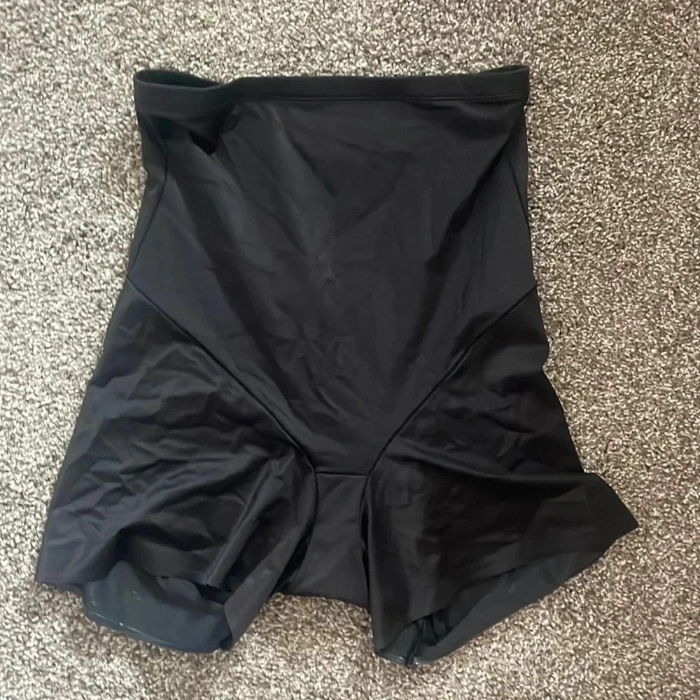 TC Fine Intimates‎ Women's Shape Away Hi-Waist Thigh Slimmer